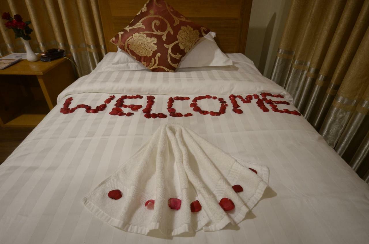 Inle Strand Hotel Nyaung Shwe Bagian luar foto